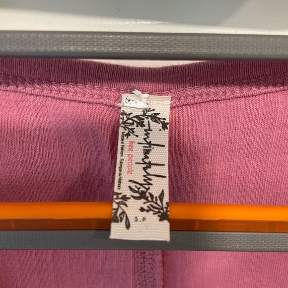 Free People Pink Long Sleeve Top - Picture 5 of 5